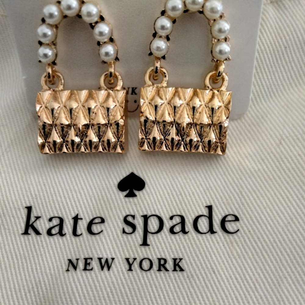 Cute earrings